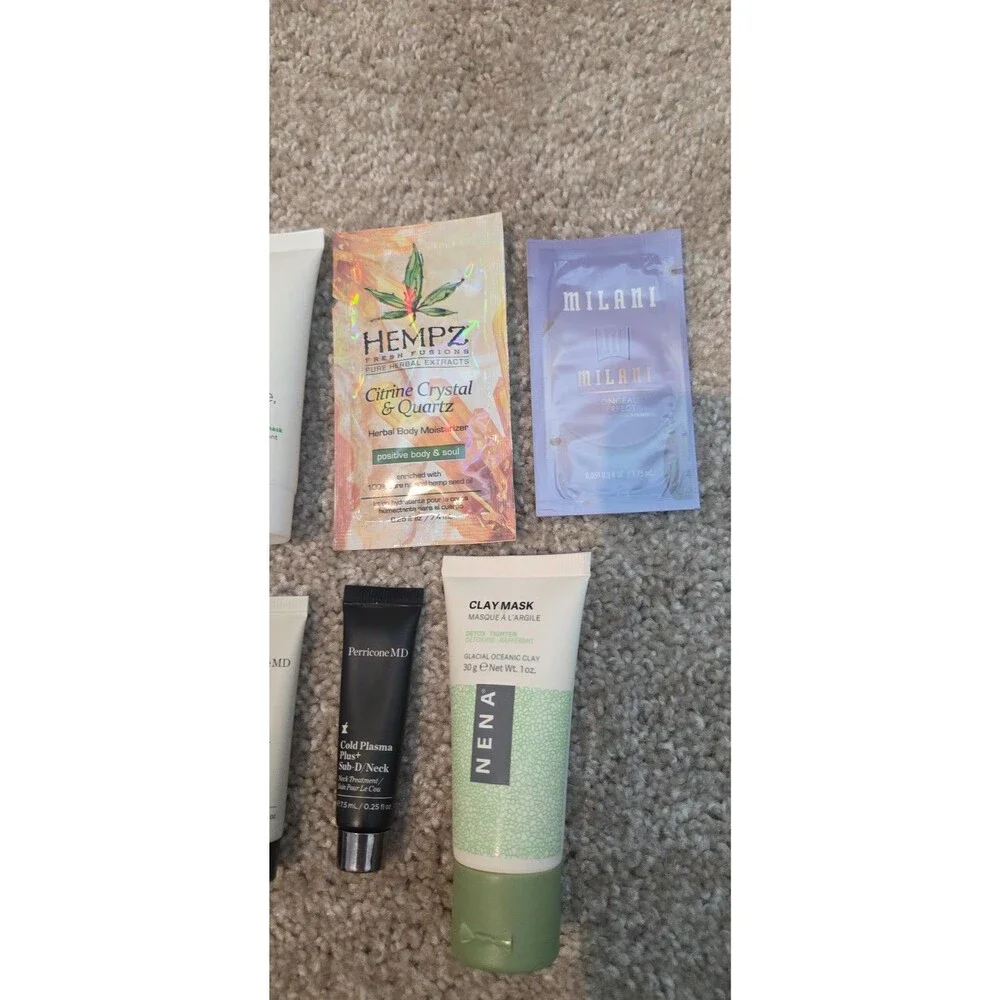 Skincare samples bundle